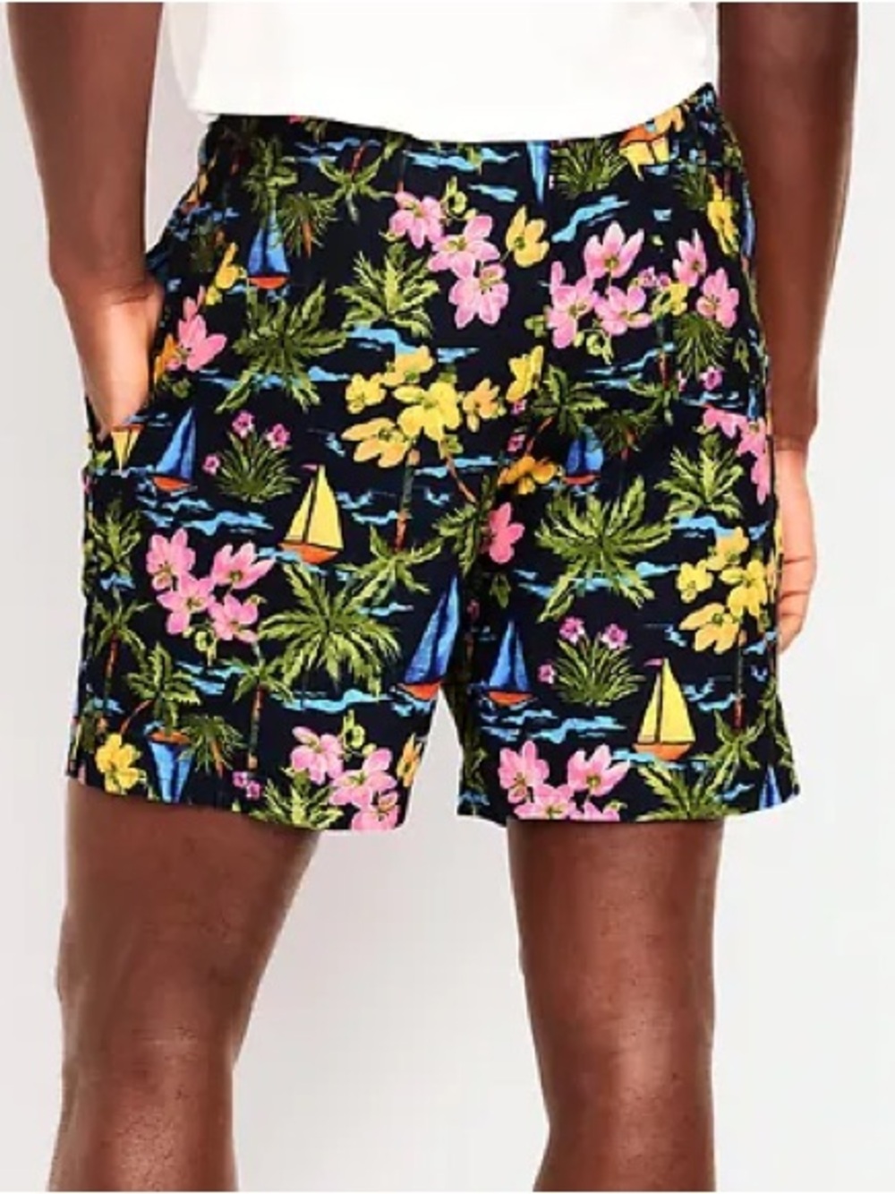 Old Navy Men’s Printed Swim Trunks - 7” inseam Size XXL Multi-Color